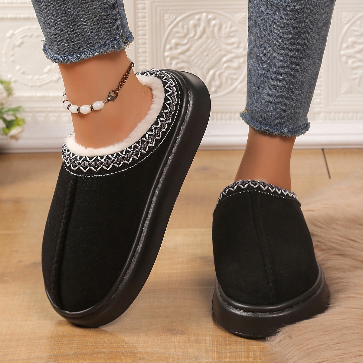2025 free shipping designer shoes mens flat sandals for women fury winter cotton brown warm thick soled plush slippers sliders slide