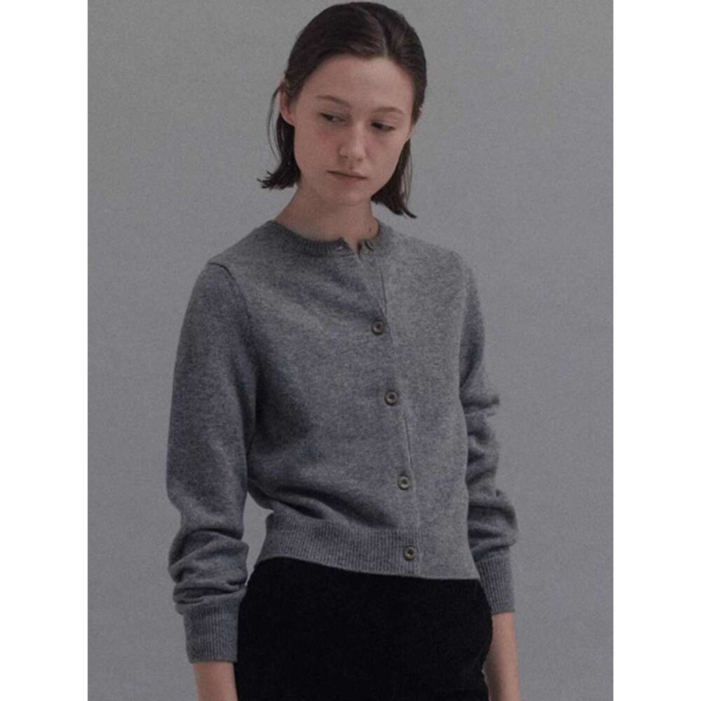 2024 Autumn And Winter New Knitwear Women's Round Neck 100% Wool Cardigan Long-Sleeved Sweater Coat