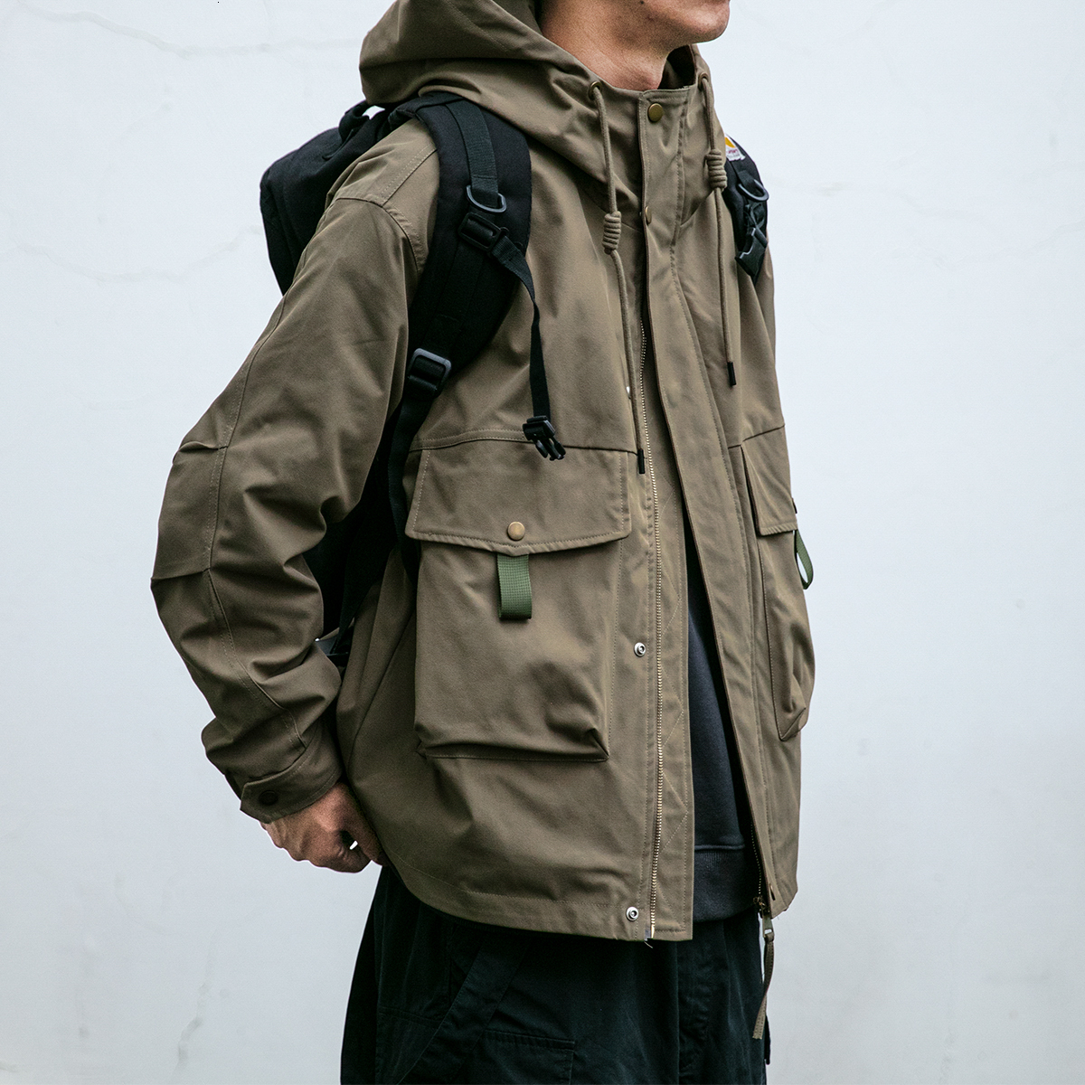 Japanese Streetwear Outdoor For Men Clothing Haruku High Quality Multi Pocket Functional Coat Casual Hooded Jacket Male