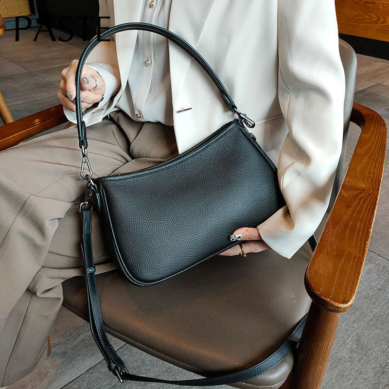 2024 Daily-Use Niche Style Thick Cow Leather Women Shoulder Simple Green Fashion Armpit Bag High Qulaity Handbag