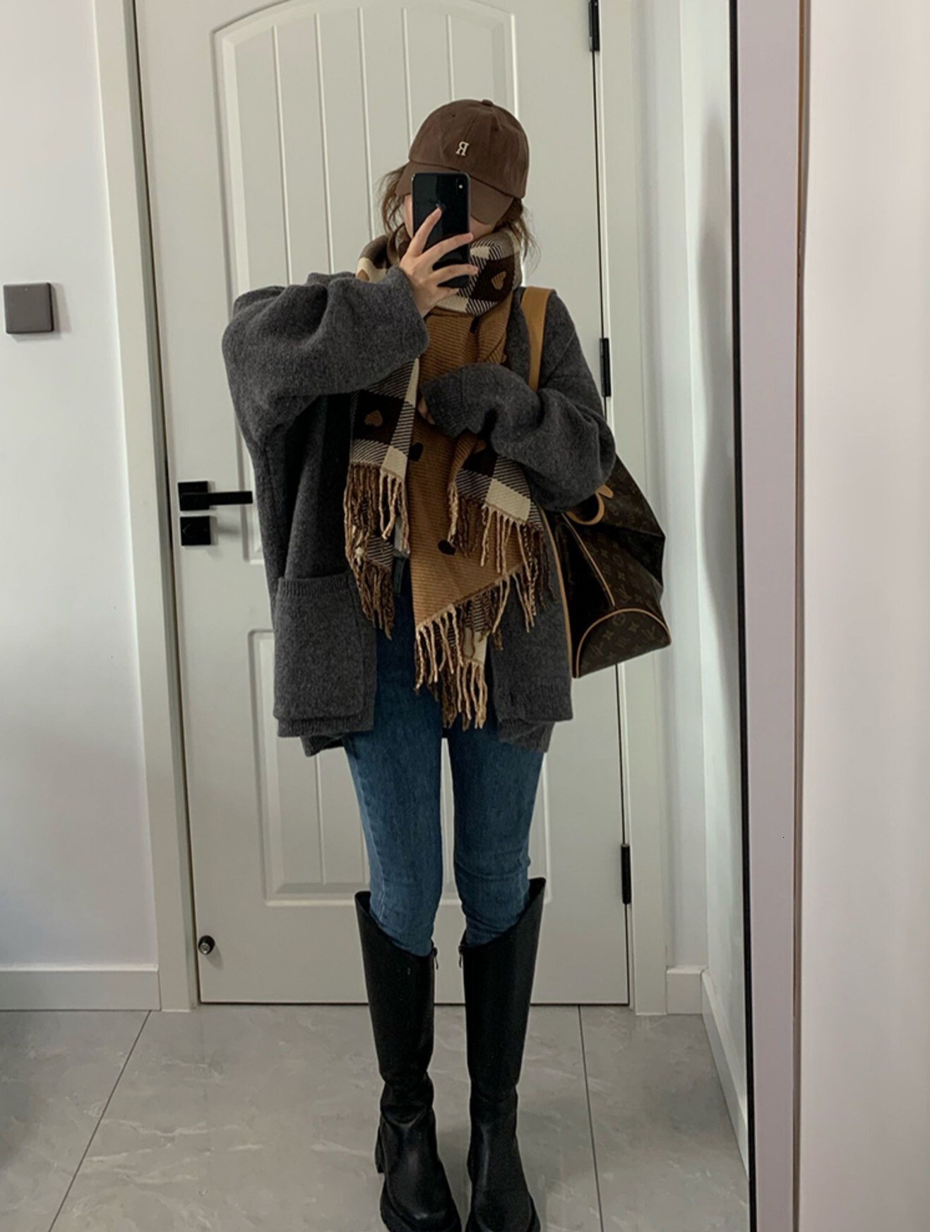 Loose Lazy Style Soft Sticky Sweater Cardigan For Women Autumn New Item Solid Color Simple And Versatile V Neck Knitted Jacket F1028#40