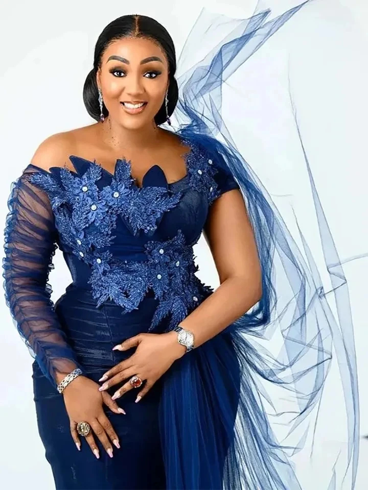 Elegant Navy Mermaid Evening Dresses Lace Appliques Off Shoulder Long Sleeve Formal Party Gown Floor Length Prom Special Occasion Dress For Women
