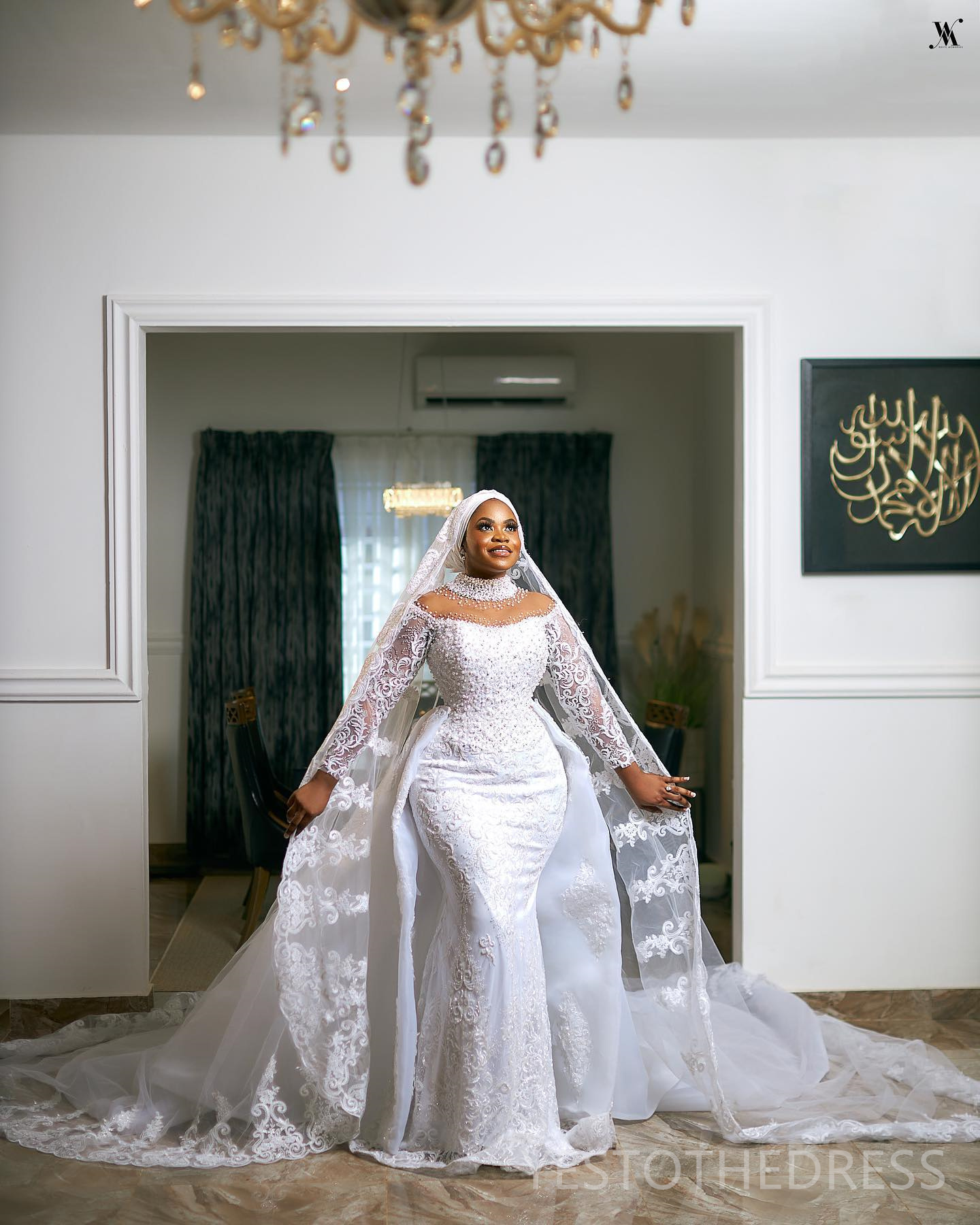 2025 Plus Size Arabic African Wedding Dress For Bride Bridal Gowns Detachable Train Mermaid Pearls Beaded Lace High Neck Long Sleeves Wedding Gowns Fo