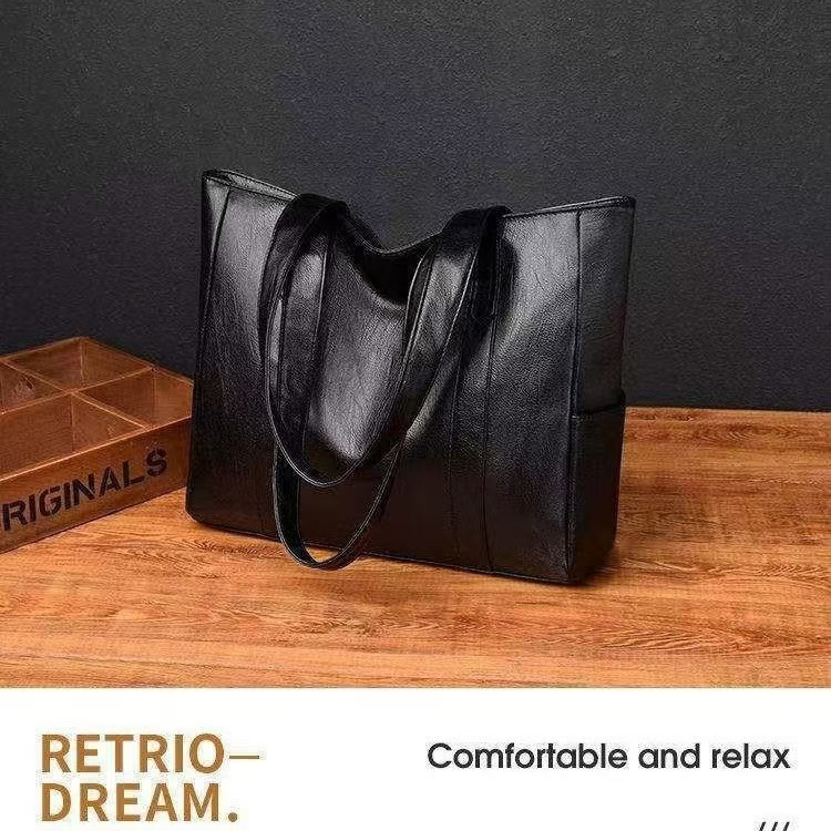 Vintage large capacity designer handbag, retro vegetarian shoulder bag, women's commuting casual handbag