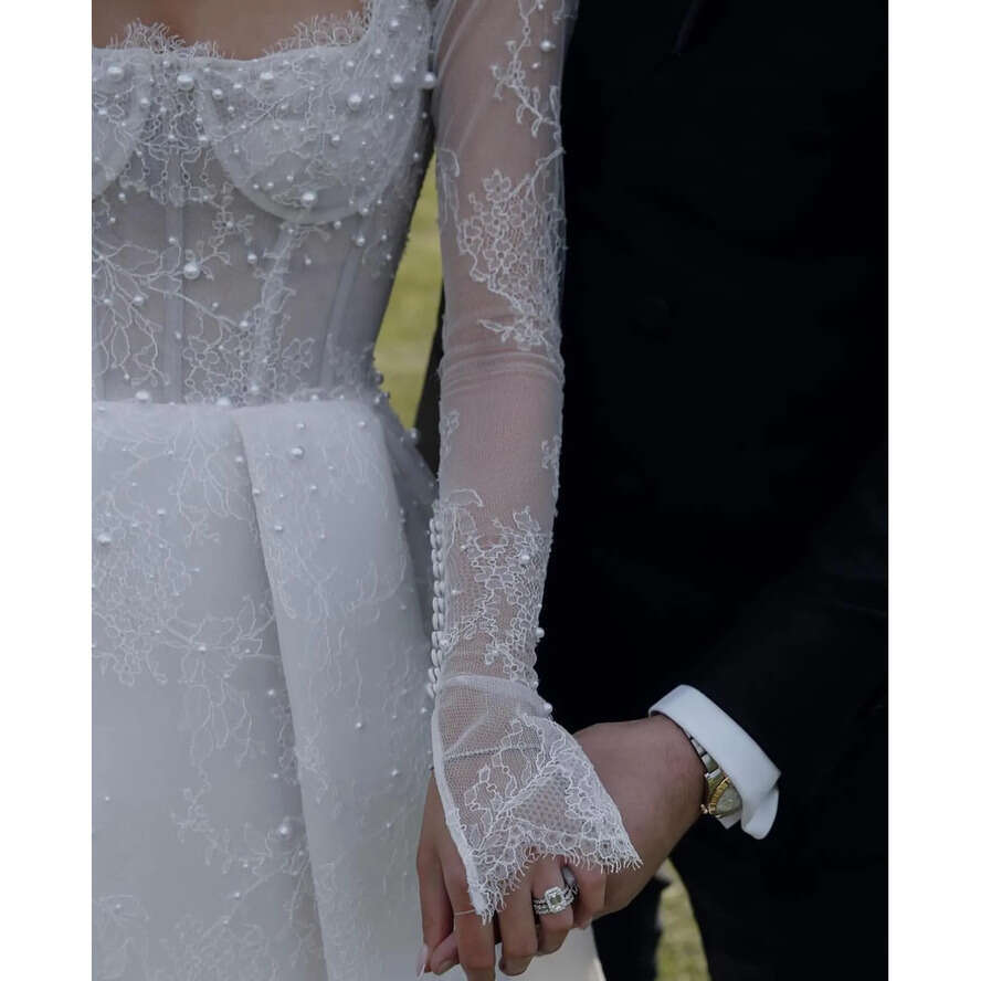 Boho A E Dress For Bride Lace Long Sleeves Pearls Wedding Dresses Bridal Gowns Vestidos Novia Backless Country Robe De Mariage 0515