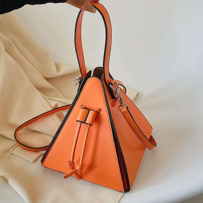Sleek Minimalist Triangle Three-dimensional Drawstring Tote Shoulder Bag