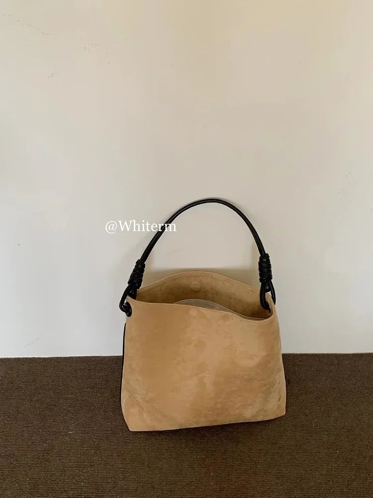 2024 Version of Instagram Large Bag Retro Suede Contrasting Color Single Shoulder Bucket Bag Large Capacity Portable Tote 241025
