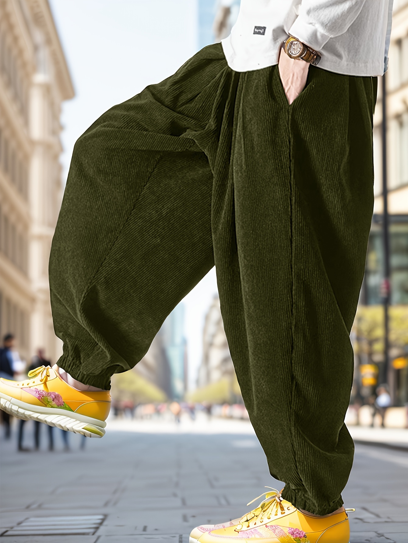 Men's casual loose velvet pants, fashionable and comfortable waist cinching sports harem pants, suitable for yoga