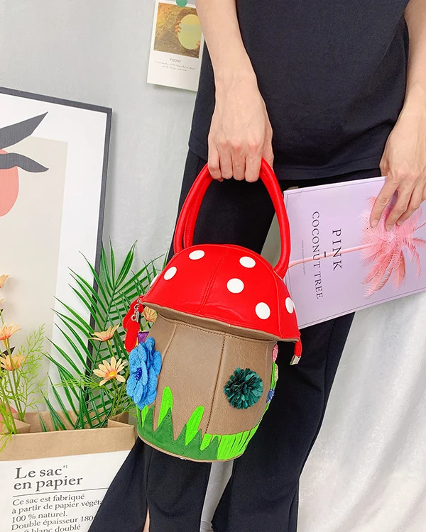 Creative Mushroom Shape Handbags for Women Fashion Purses Cartoon Shoulder Bag Female Crossbody Bags Bucket Bag 241025