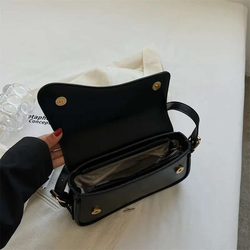 Vintage Leather Crossbody Bags for Women 2025 Designer Female Small Flap Shoulder Underarm Bag Armpit Handbags and Purses