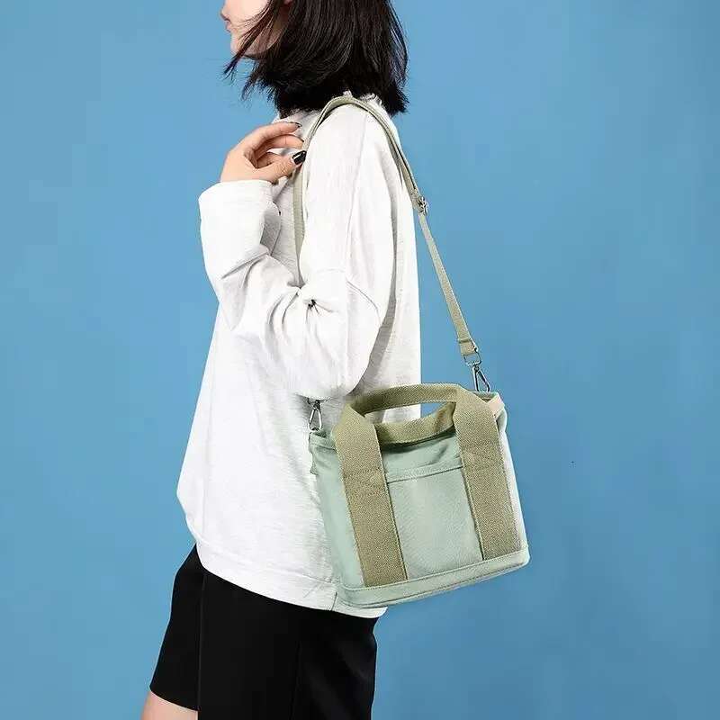 Designer Bag Small Bag With Zipper This Thousand Layer Bags Small Lady Single Shoulder Portable Thickened Canvas Mobile Bucket Tote Bag tote bag purse