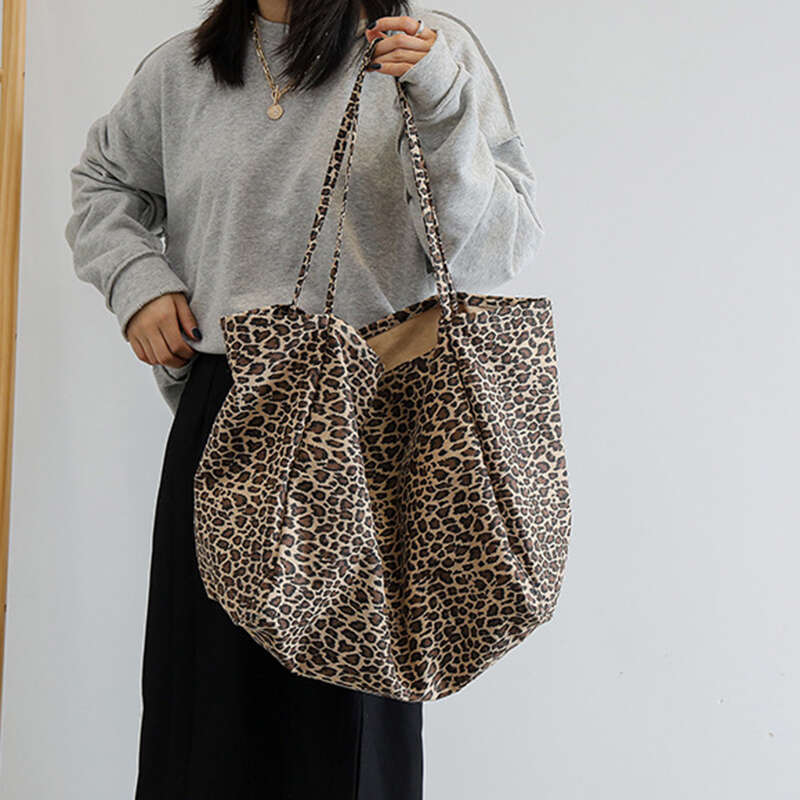 Capcity Large Leopard Printing Canvas Handbag For Women Shoulder Female New Fashion Designer Shopping Casual Tote Bag