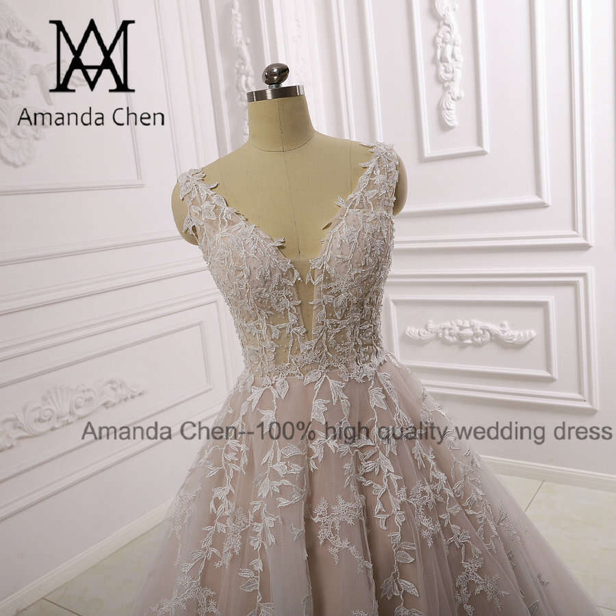 robe soiree Cap Sleeve V-Neck Lace Appliques Simple Elegant Wedding Dress