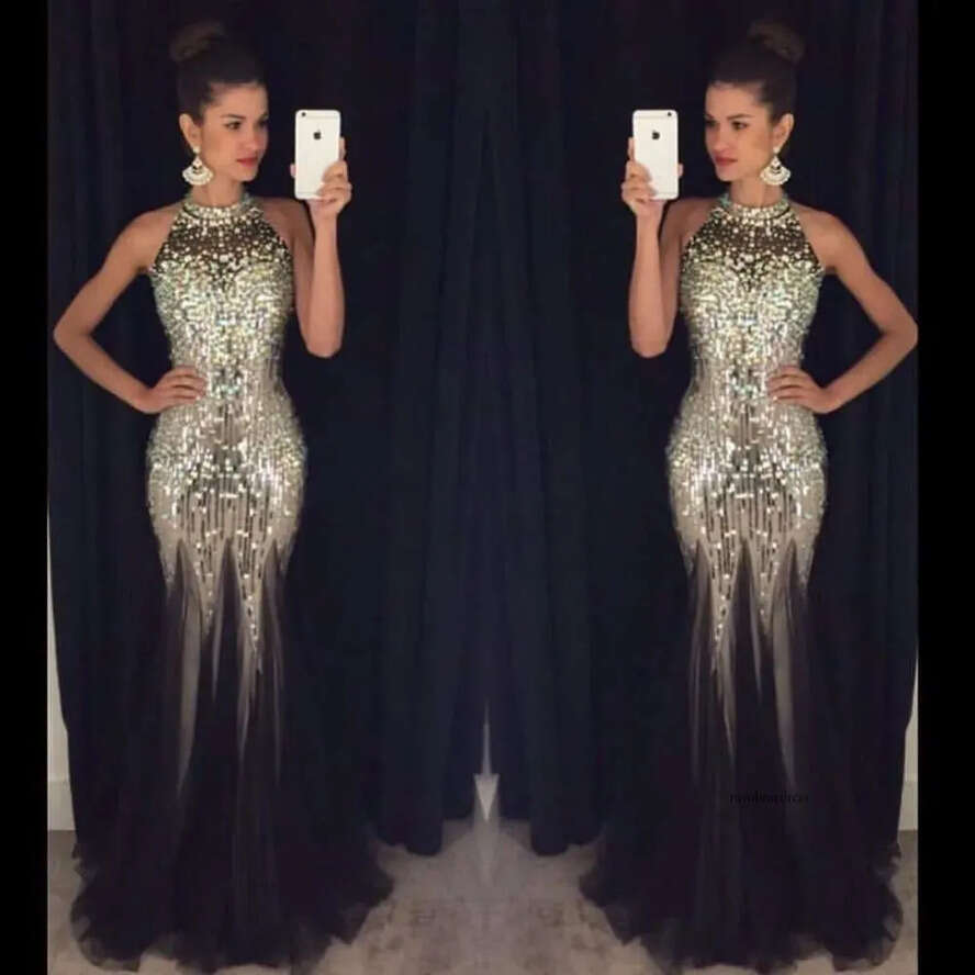 Stunning Crystal Long Prom Rhie Party Dress Evening Gowns Sexy Backless Halter Necke Vestidos Sequins Graduation Dresses 0510