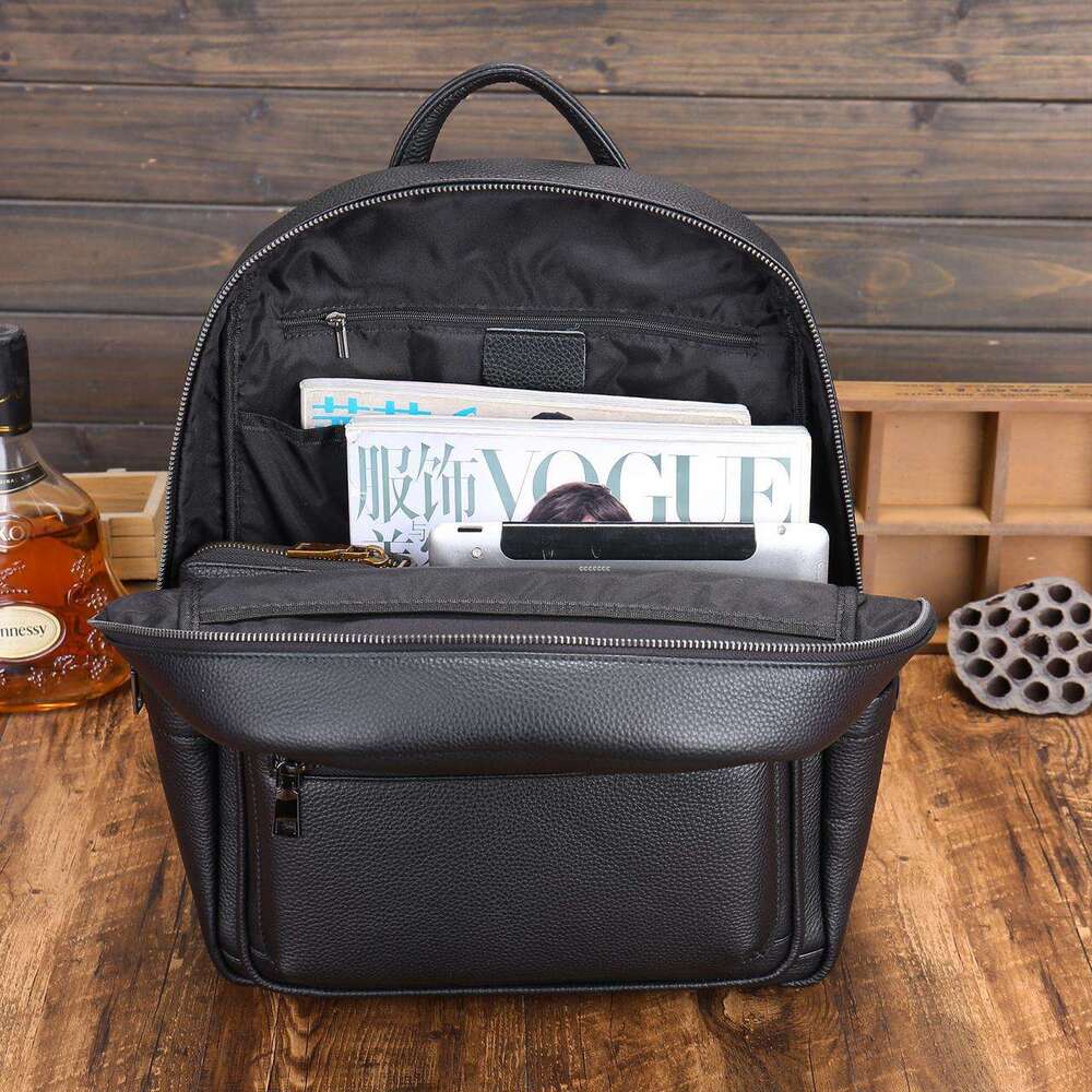 2023 Leisure High Quality 16 Inch Laptop Computer Notebook Genuine Leather Men's Backpack Vintage School Bagpack