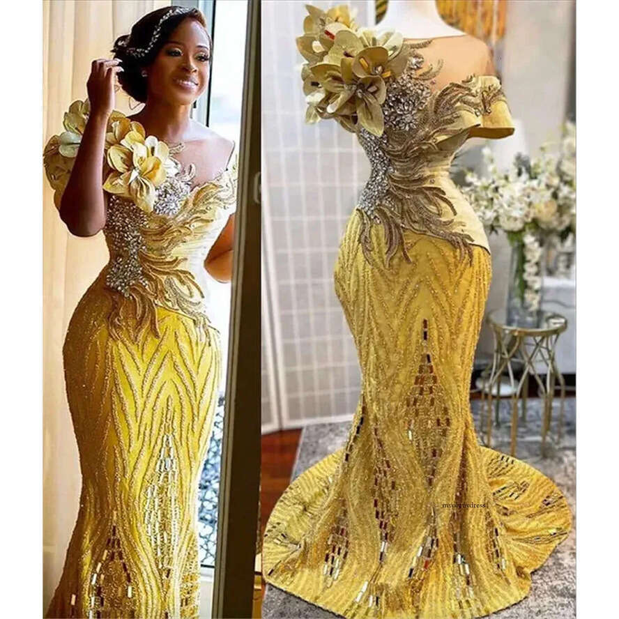 2023 Plus Size Arabic Aso Ebi Gold Urious Sparkly Prom Dresses Beaded Crystals Stylish Evening Formal Party Second Reception Gowns Dress 0509