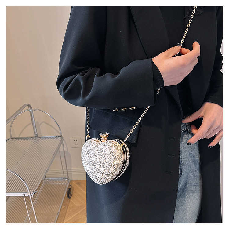 CMM Pressed Shell Love Box Bag New Personalized Chain Clip Mini Lipstick Spider Web Crossbody Bag