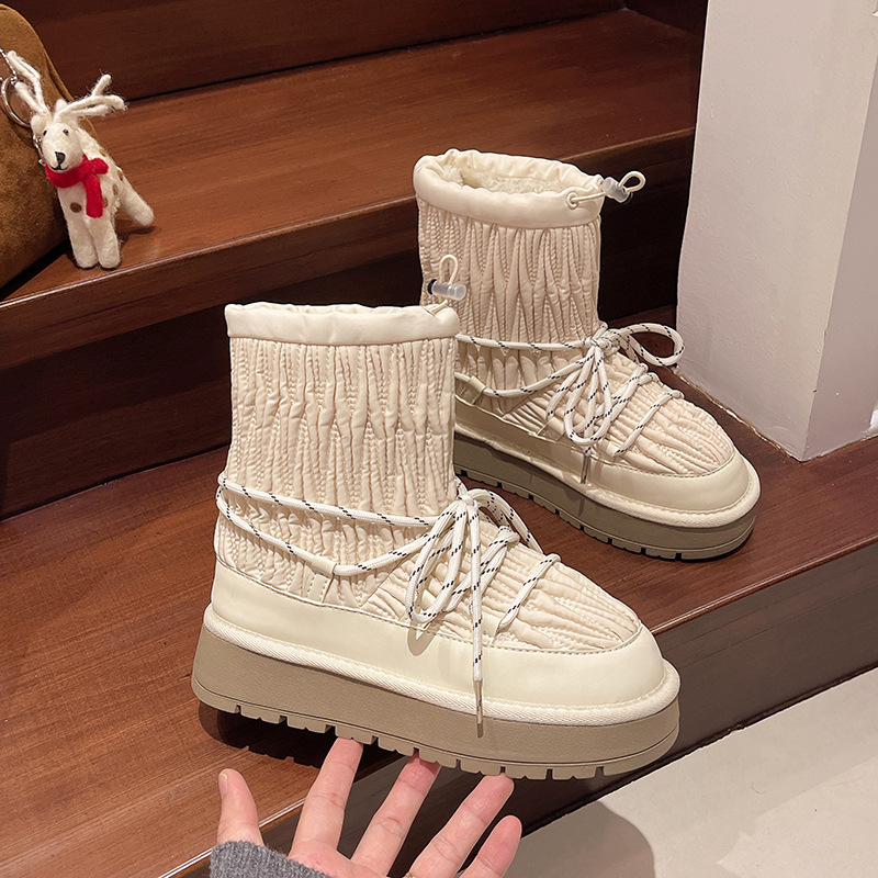 Women's Fashion Boots:Korean Version Thick Sole Incease Height Snow Boots Winter Versatile Anti Slip,Black/Beige,Free shipping
