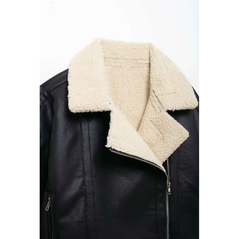 Rzra2024 Winter New Women's Black Versatile Lapel Long-Sleeved Zippered Inner Fleece Warm Short Fur One-Piece Jacket