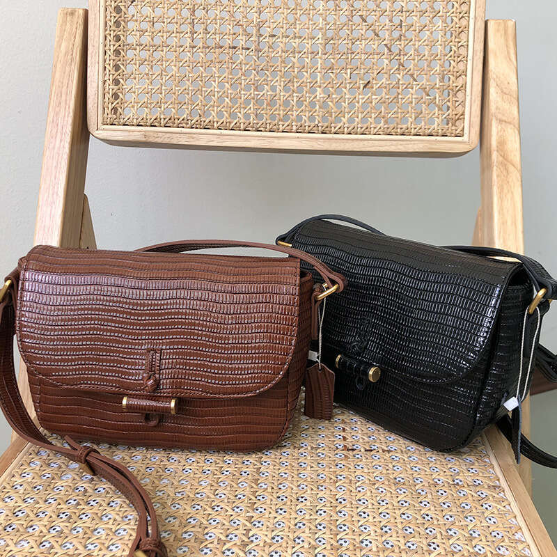 Korean Niche Design Lizard Grain Genuine Leather Messenger Bag Retro Saddle Shoulder Casual Square Purse Female MINI