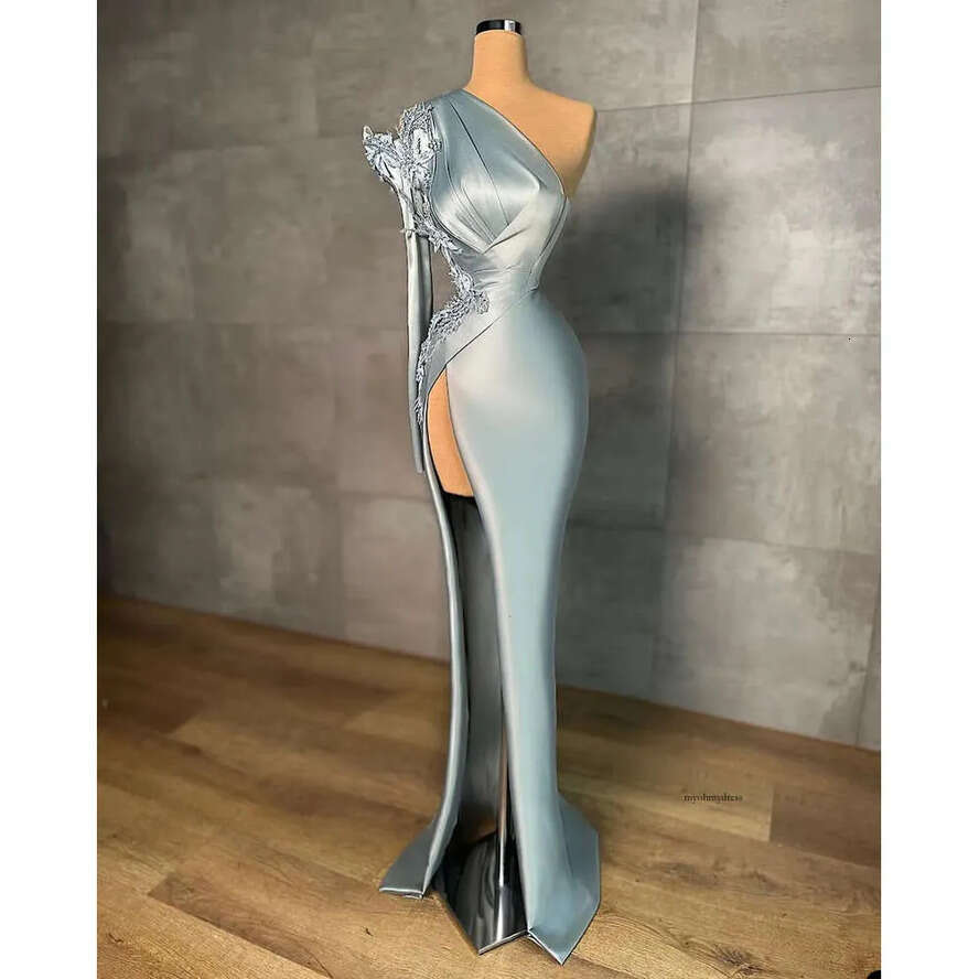 Prom Elegant One Long Sleeve Bateau Satin Appliques Sequins Beaded D Wers Or Length Celebrity Zipper Side Slit Evening Dresses Plus Size Custom Made