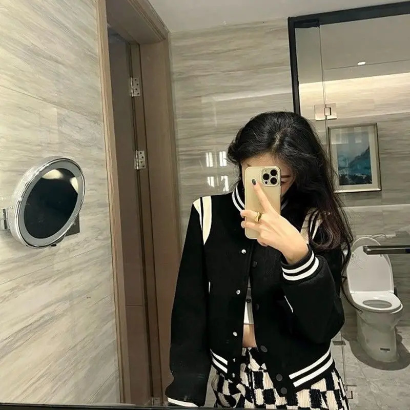 Streetwear red bomber jacket womens sports shirt baseball jersey stand up collar jacket loose jacket long sleeved Harajuku crop top 241029