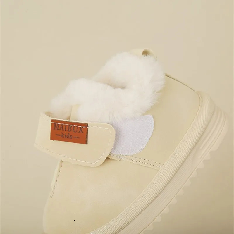 Winter Baby Shoes Leather Warm Plush Toddler Boys Shoes Rubber Soft Sole Fashion Girls Sneakers EU15-25 241028