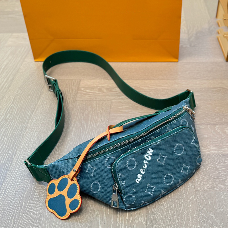 24ss Women Luxurys Designers Bags Leather Totes Handbag Wallets Bag Messenger Purse Card Holder pouch Travel outdoors Messenger Bag Coins Bag 33cm