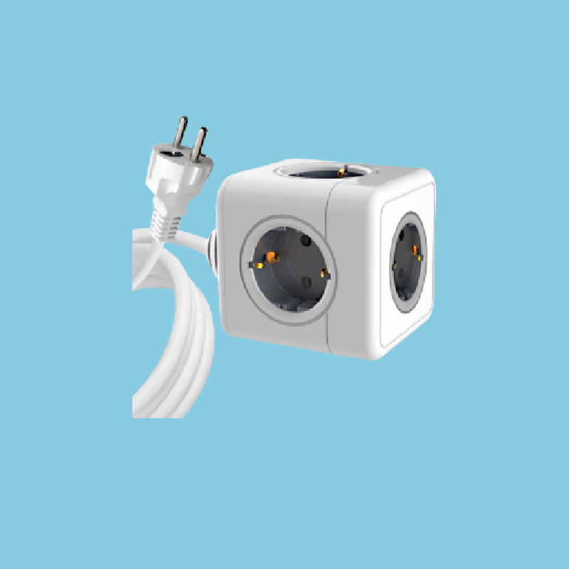 E03 OEM Multifunctional cube power extension socket 5 EU outlets with 1.5m cable for home office