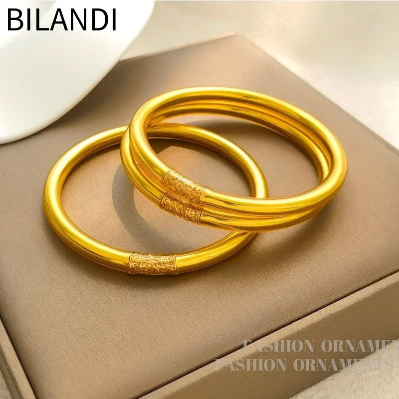 Bilandi Fashion Jewelry Soft Bracelet Selling High Quality Plastic Tube Inner Sparkling Gold Bracelet Womens Gift Bracelet 241028