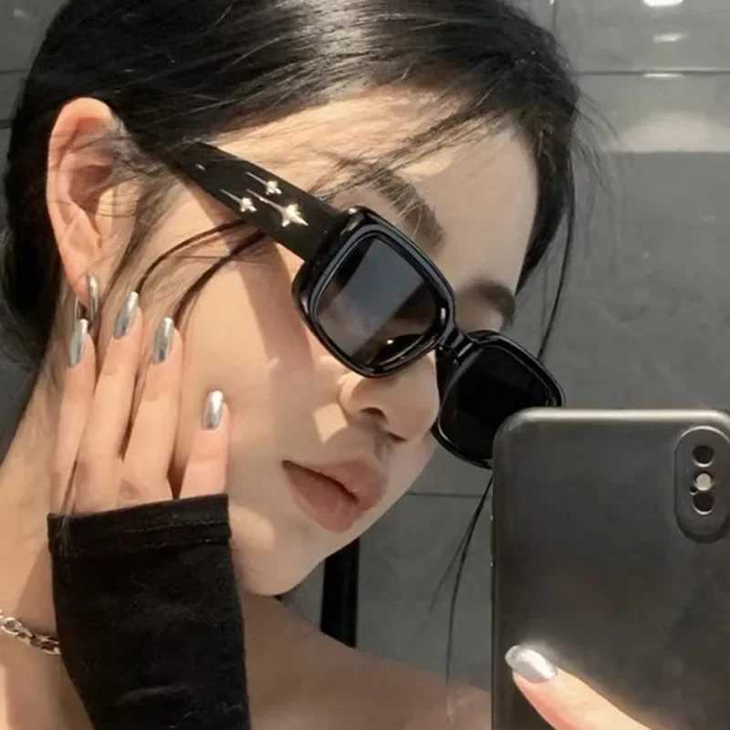 New Retro Y2K Style Small Square Sunglasses Women Cat Eye Sunglasses Fashion Colorful Mirror Goggles Men Punk Sports Sun GlassesXJ241228
