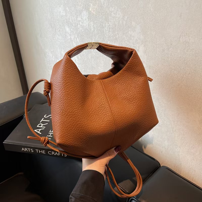 This year's popular autumn and winter 2024, new crossbody for women, casual hand-held bucket bags