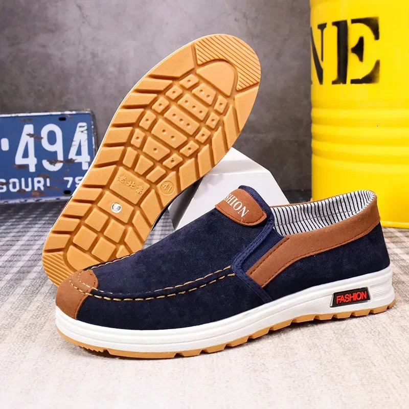 Shoes for Men Plus Size Male Loafers Casual Comfortable Sneakers Slip On leisure Shoes Lightweight Vintage Flats 241028