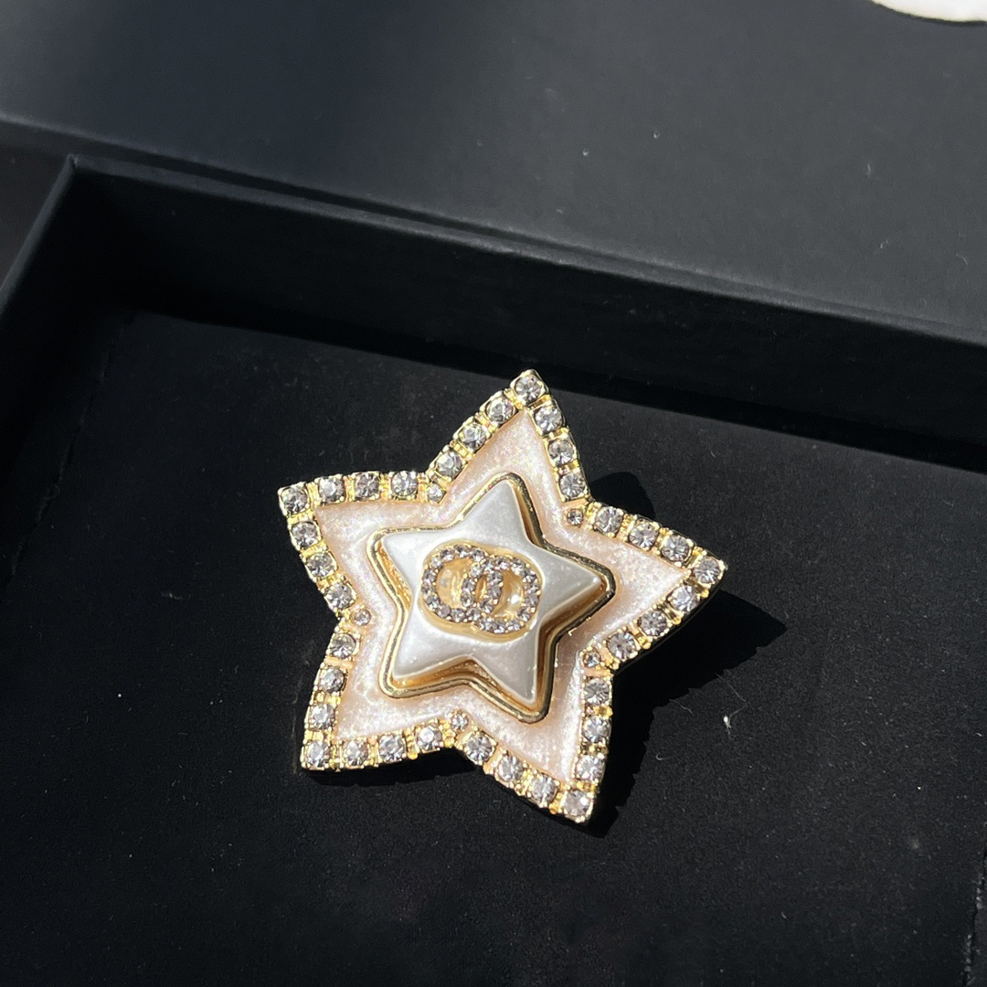 Crystal Star Brooches Geometry Pendant Design 18k Gold Plated Diamond Pearl Print Fashion Women Couple Love Brooches Wedding Party Luxury Jewellery Gift Back Stamp