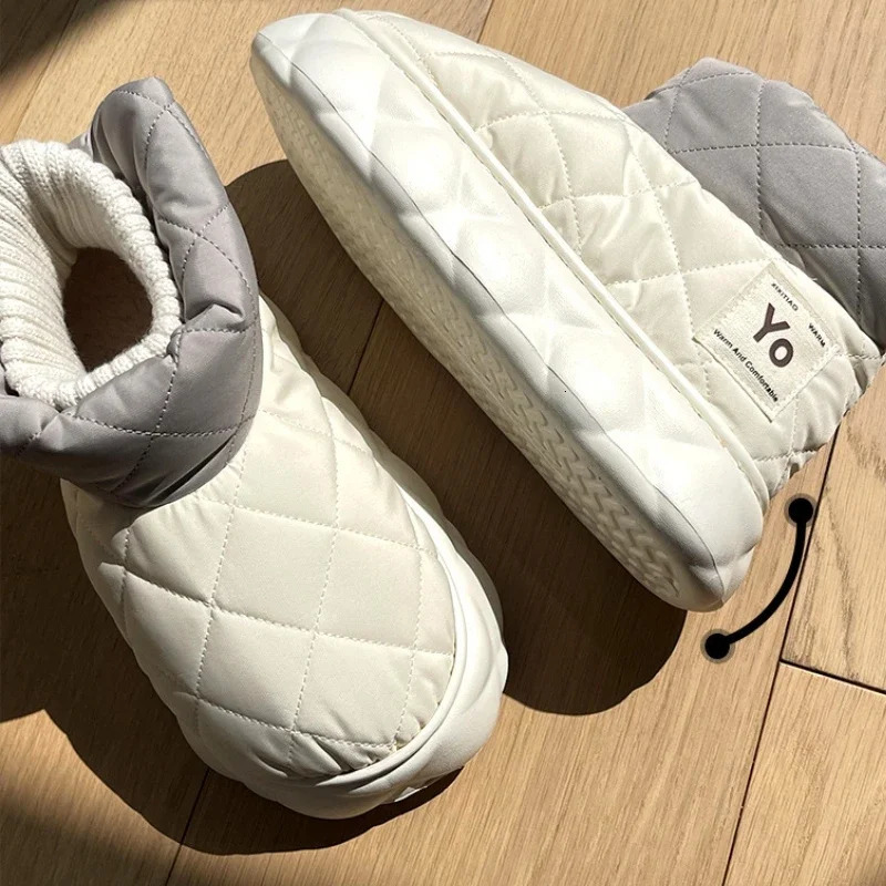 Waterproof Snow Boots 2024 Winter Women Warm Plush Cotton Shoes Thick Bottom Keep Cotton Snow Boots Platform Couple Ankle Boots 241028