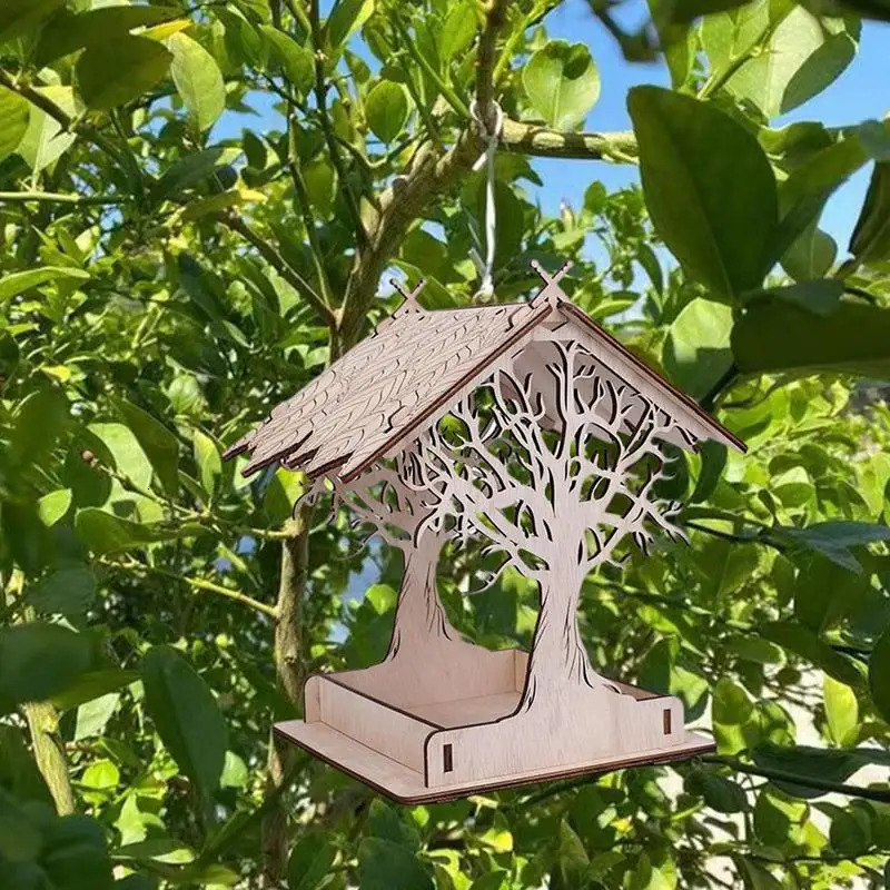 Wooden hanging bird feeder cabin hanging bird house hanging bird feeder outdoor attraction Bluebird super large bird feeder 241028
