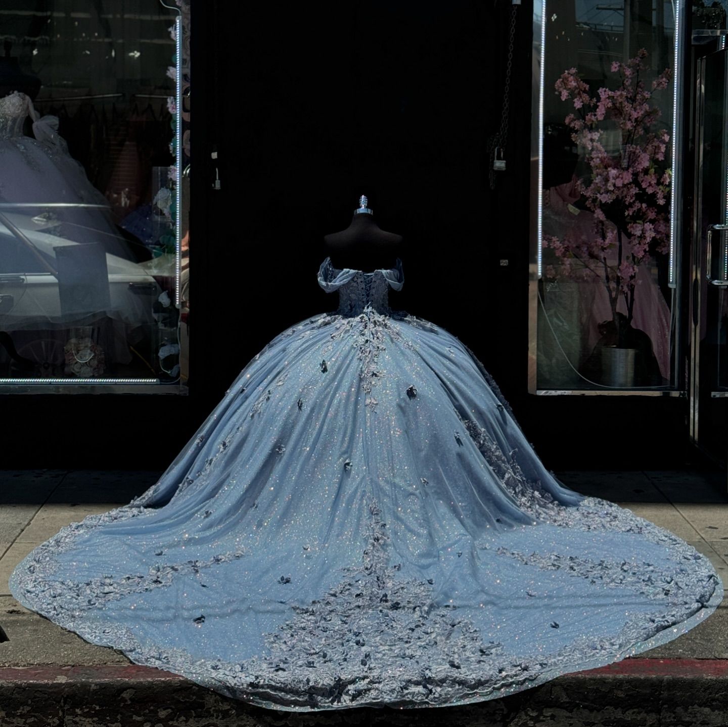 Baby blue princess dresses prom ball gown off shoulder glitter sequins vestido de quinceanera appliqued long train 15 Masquerade Dress