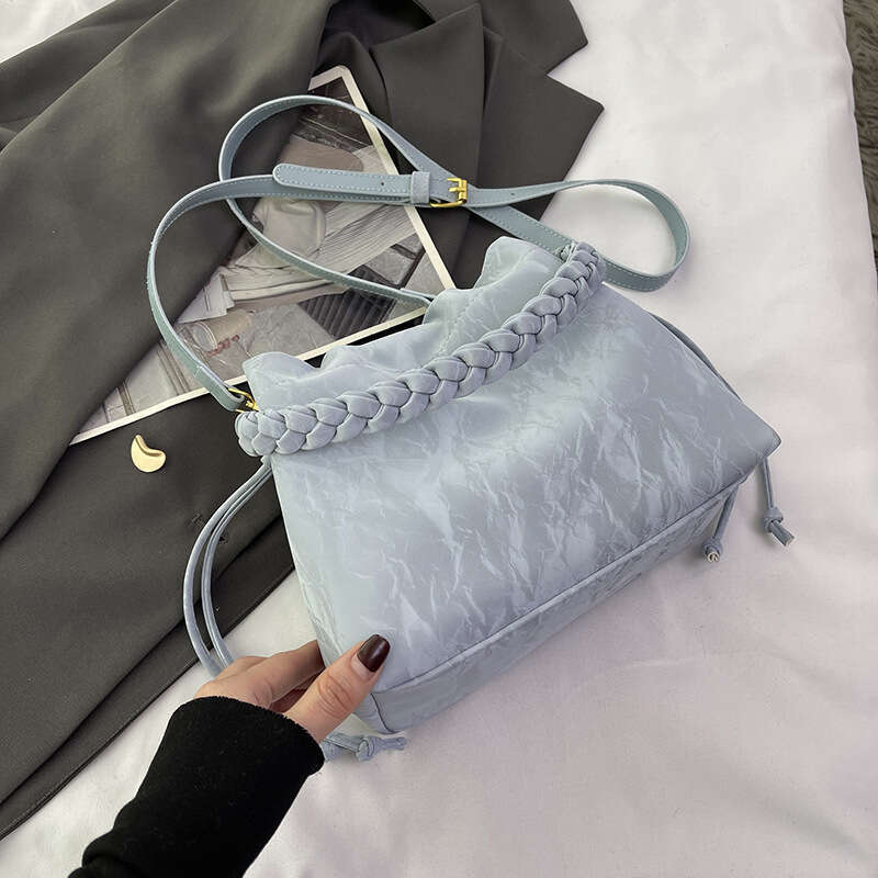 High End Western Style Niche Pink For Women S New Versatile Crossbody Fashionable Handbag Bucket Bag