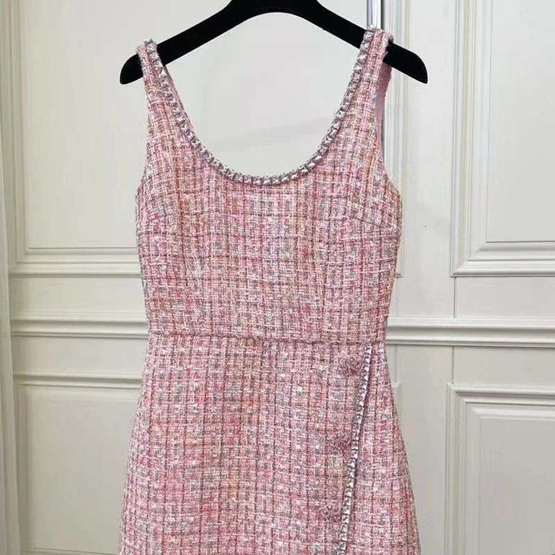 Womens pink tweed two-piece set O-neck long sleeved knitted jacket sleeveless mini dress office womens two-piece set 241028
