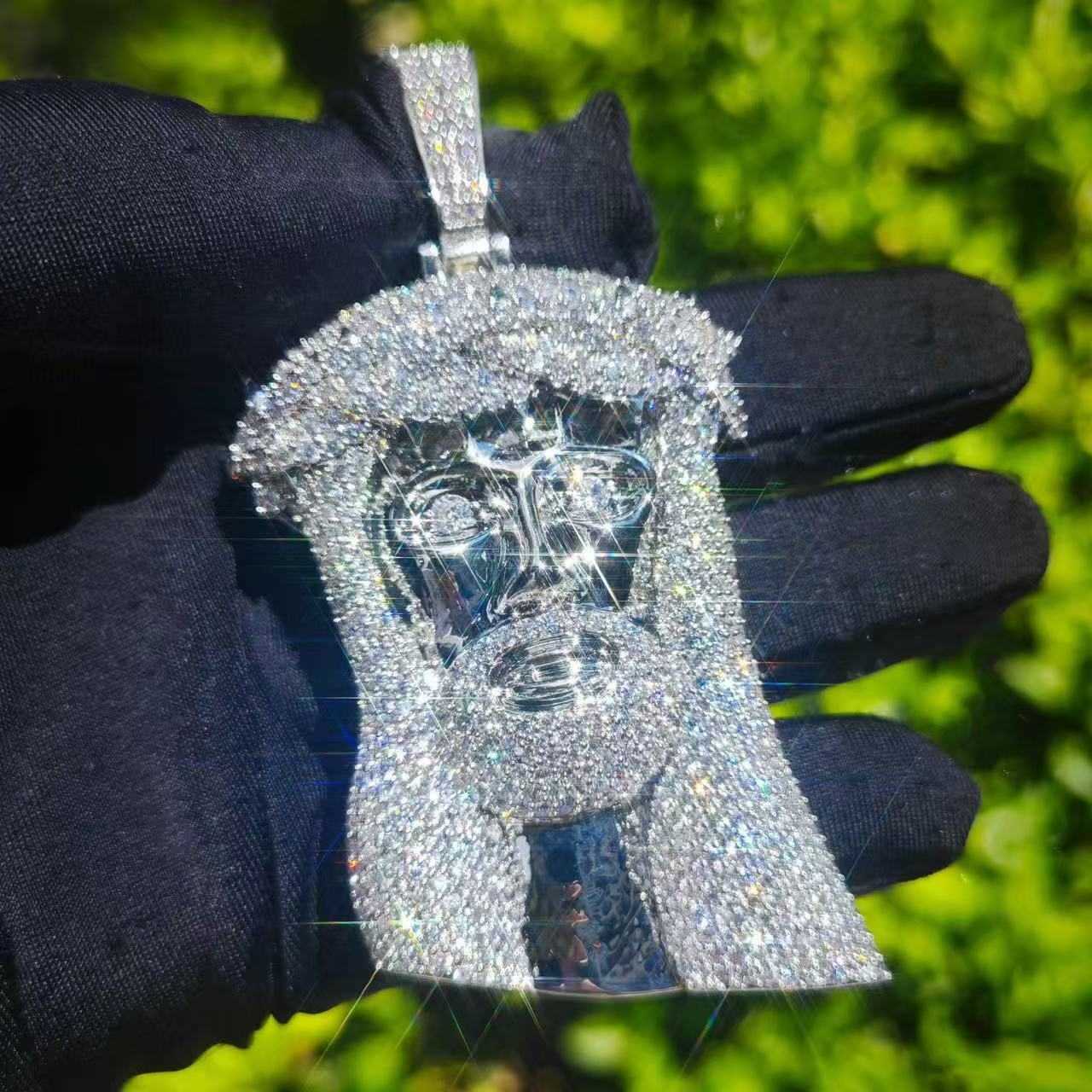 Custom Hip Hop Mens Jewelry Vvs Moissanite Iced Out Jesus Pendant 925 Sterling Silver 24k Gold Rapper Pendant Necklace