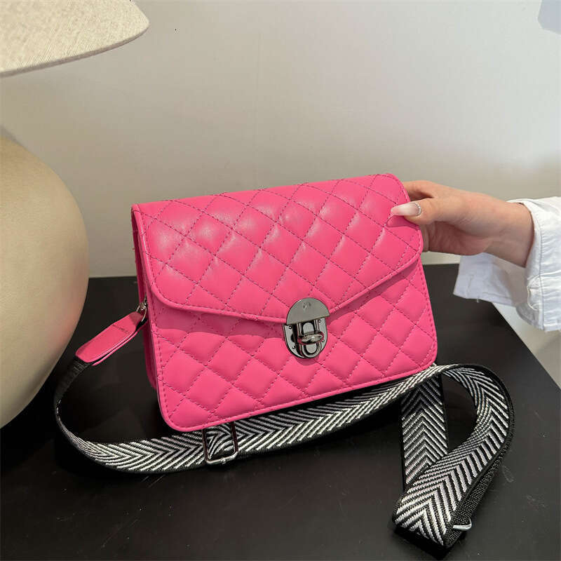 Embroidery thread women's 2024 new fashionable small square texture PU shoulder niche twist lock crossbody bag