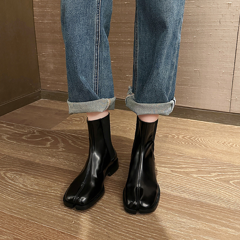 2023 Stretch Slip On Boots Woman Split Toe Low Heels Ankle Botas Feminina Tabi Shoes Winter Patent/Matte Leather Botines