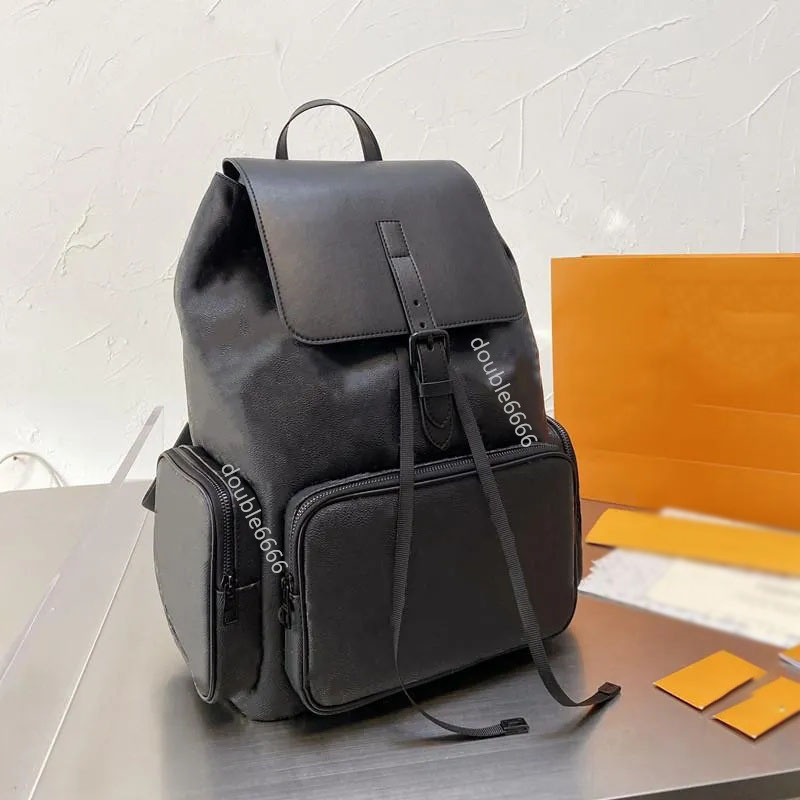 Designer man Bags Backpack Genuine Leather backpack for men women handbags Soft Trunk shoulder bag Handbag Purse Cross body messenger bag mountain bag traveling bag