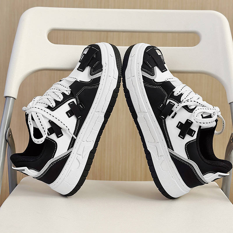 Niche Black Warrior version casual new skateboard shoes