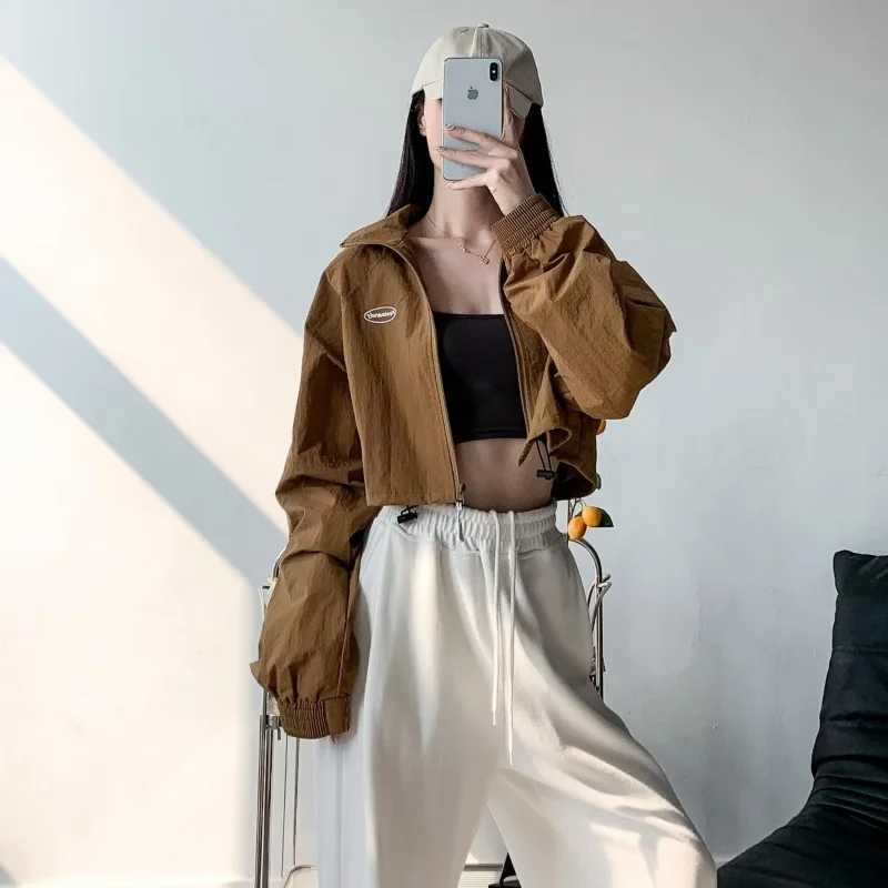 Women's Jackets Cropped Track Jacket Womens Retro Zipper Windproof Underwear Y2k Korean Fashion Gorpcore Girls White Black Short Coat Y241029KMT4