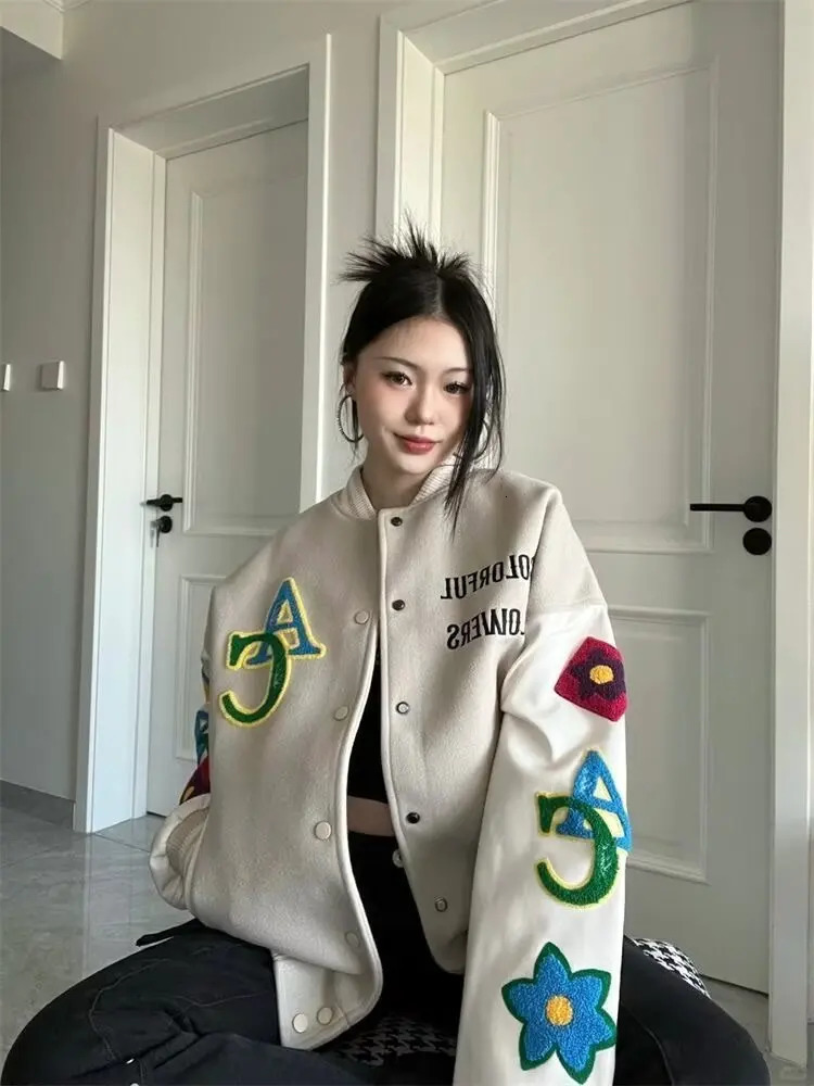 Retro American Embroidered Baseball Uniform Autumn/Winter Korean Edition Loose Womens Jacket Sweet Coat Womens 241029