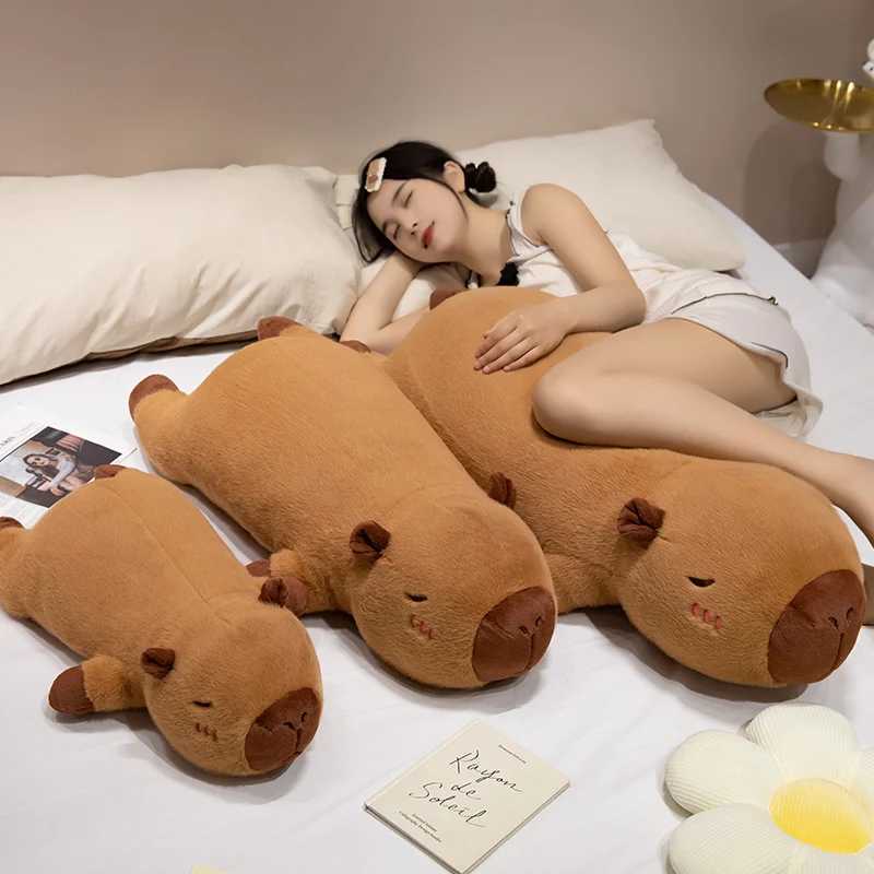60cm-100cm Kawaii Giant Strip Capybara Plush Doll Pillow Lying Brown Orange Wings Creative Capybara Plush Toy Home Decor X241028