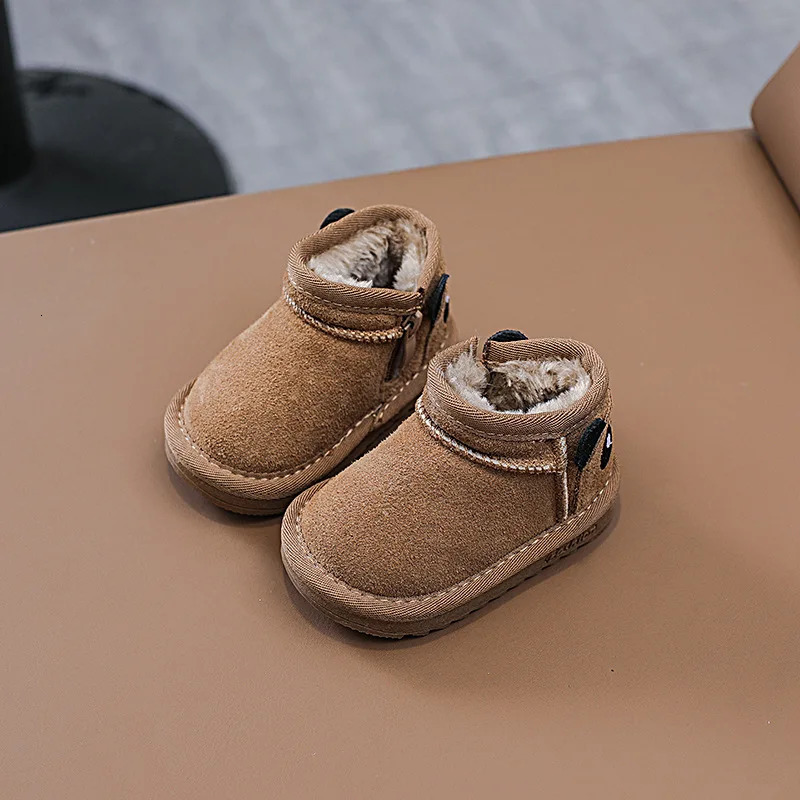 Winter childrens snow boots boys cotton shoes warm girls shoes comfortable soft sole cartoon cute velvet cotton boots 241028