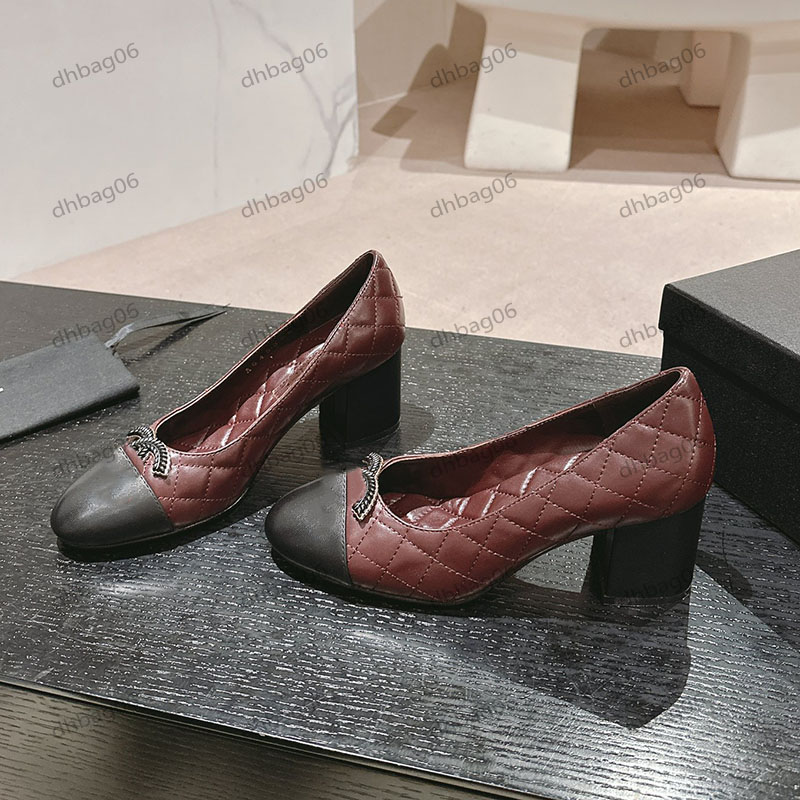 Ladies 7cm Thick High Heeled Mary Jane Designer Sheepskin Quilted Textured Matiras Sliding Girls Outdoor Casual Shoes Wedding Dress Shoes