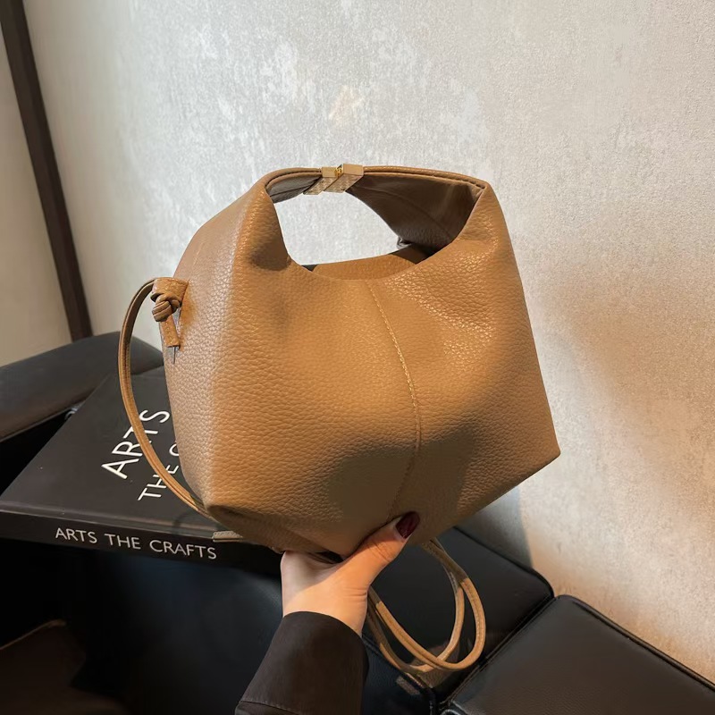 This year's popular autumn and winter 2024, new crossbody for women, casual hand-held bucket bags